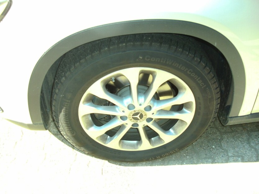 Mercedes-Benz GLA 220 4Matic Sport 14.200 km 32.500 € Kürten 51515