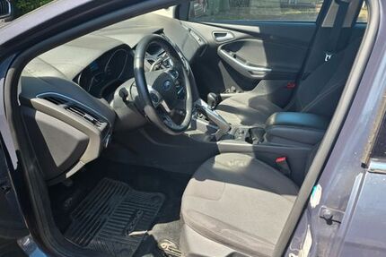 Ford Focus 142.000 km 5.000 &euro; Hennef 53773