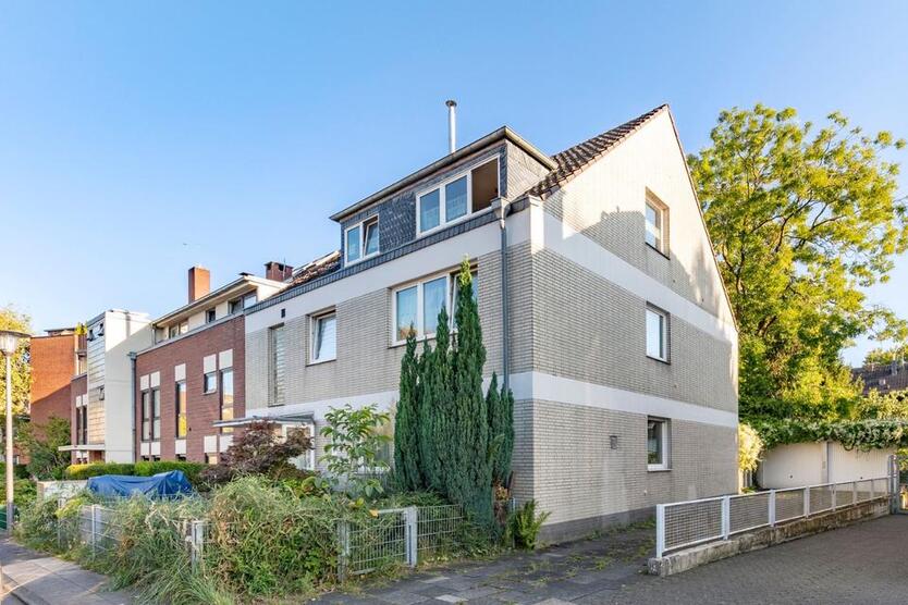 Renditestarkes Mehrfamilienhaus in Köln-Ostheim von privat zimmer