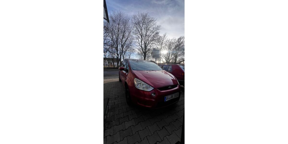 Ford S-Max 378.525 km 1.800 &euro; Bergisch Gladbach 51469