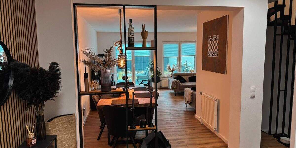 Einfamilienhaus Bonn Tannenbusch - 6 Zimmer, 126 m&sup2;, 548.000&euro; | Angebot:23833587