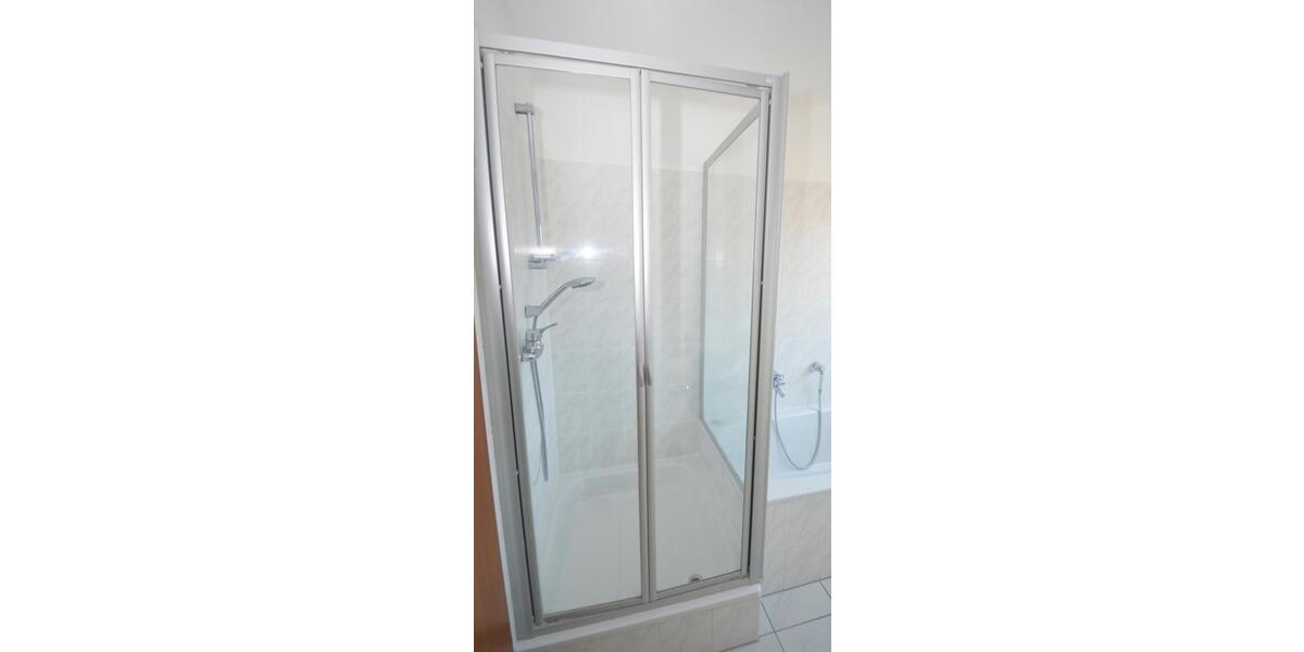 Etagenwohnung Brühl - 3 Zimmer, 92 m&sup2;, 1.280&euro; | Angebot:24712173