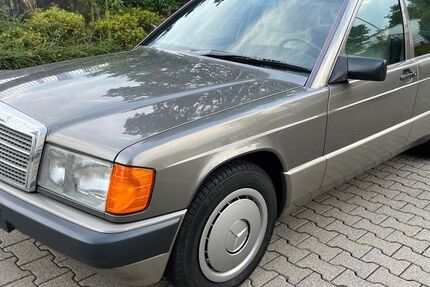 Mercedes-Benz 190 66.850 km 13.900 € Siegburg 53721
