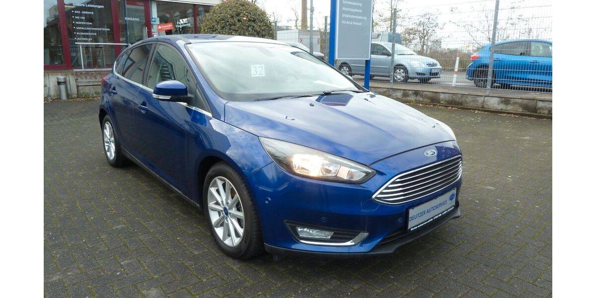 Ford Focus 90.926 km 9.090 &euro; Köln 51063