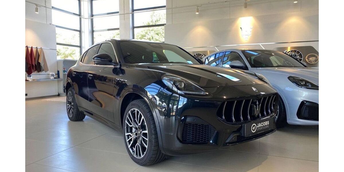 Maserati Grecale 1.010 km 69.940 &euro; Köln 50829