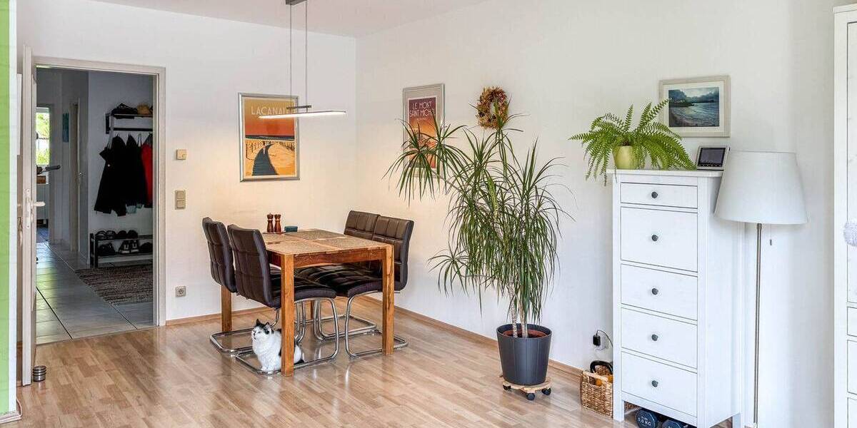 Etagenwohnung Rösrath Hoffnungsthal - 4 Zimmer, 99 m&sup2;, 325.000&euro; | Angebot:26799099