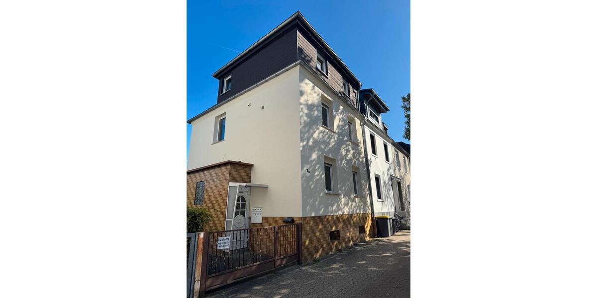 Doppelhaushälfte Siegburg - 7 Zimmer, 180 m&sup2;, 1.600&euro; | Angebot:25237395