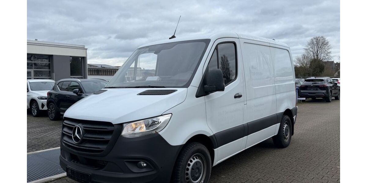 Mercedes-Benz Sprinter 194.760 km 16.990 &euro; Hilden 40721