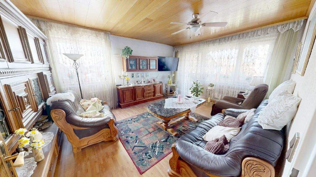 Etagenwohnung Erftstadt Lechenich - 3 Zimmer, 73 m&sup2;, 175.000&euro; | Angebot:25267357