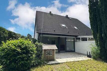 Haus zum Kaufen in Grevenbroich 399.000 € 118.68 m²