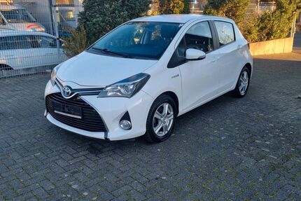 Toyota Yaris 83.000 km 11.950 € Wesseling 50389