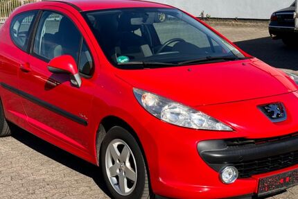 Peugeot 207 121.210 km 1.450 &euro; Bornheim 53332