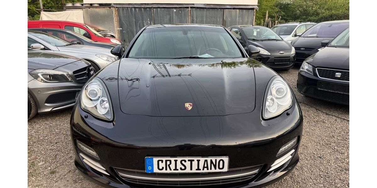 Porsche Panamera 192.000 km 22.999 &euro; Köln 51107