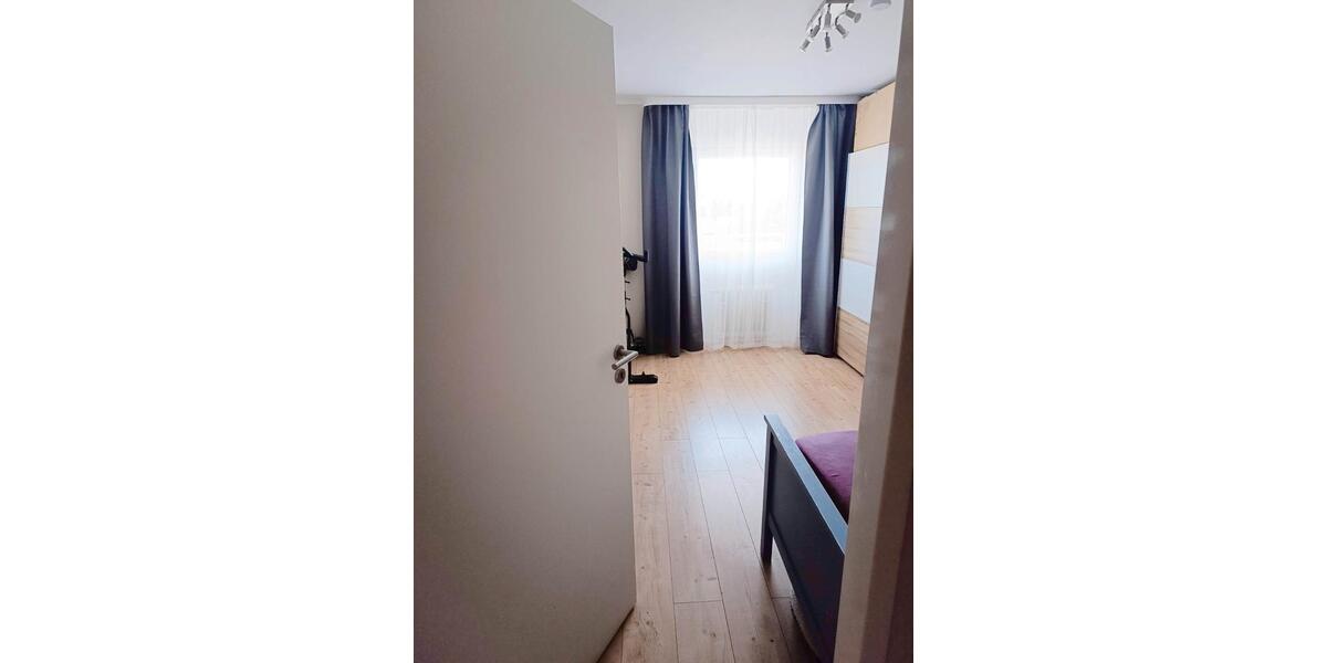 Etagenwohnung Bergheim - 3 Zimmer, 80 m&sup2;, 185.000&euro; | Angebot:27198842