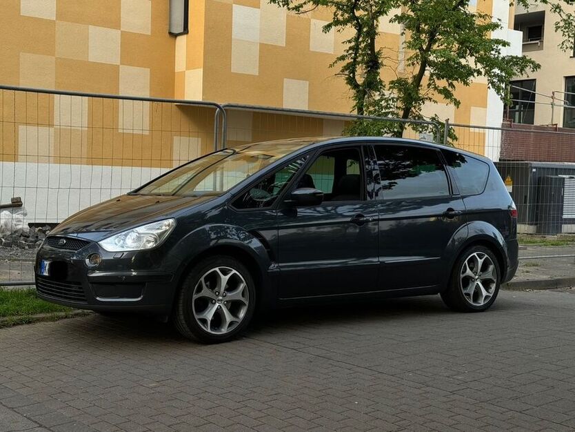 S-Max