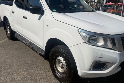 Nissan Navara 237.000 km 9.990 &euro; Overath bei Köln 51491