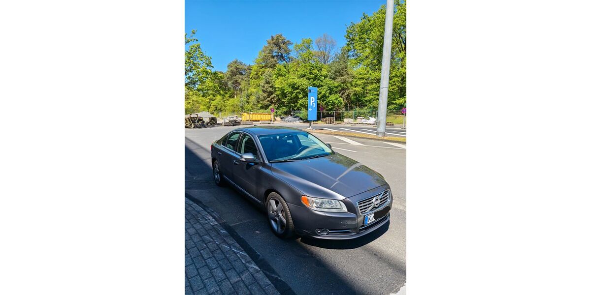 Volvo S80 239.000 km 5.500 &euro; Köln 51145