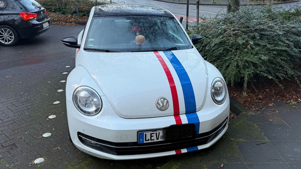 VW Beetle 120.000 km 9.999 &euro; Leverkusen 51379