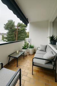 BEZUGSFERTIG MIT BALKON & GARAGE 4 zimmer