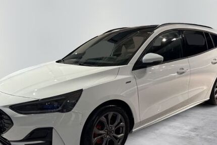 Ford Focus 11.000 km 26.990 &euro; Köln 50825