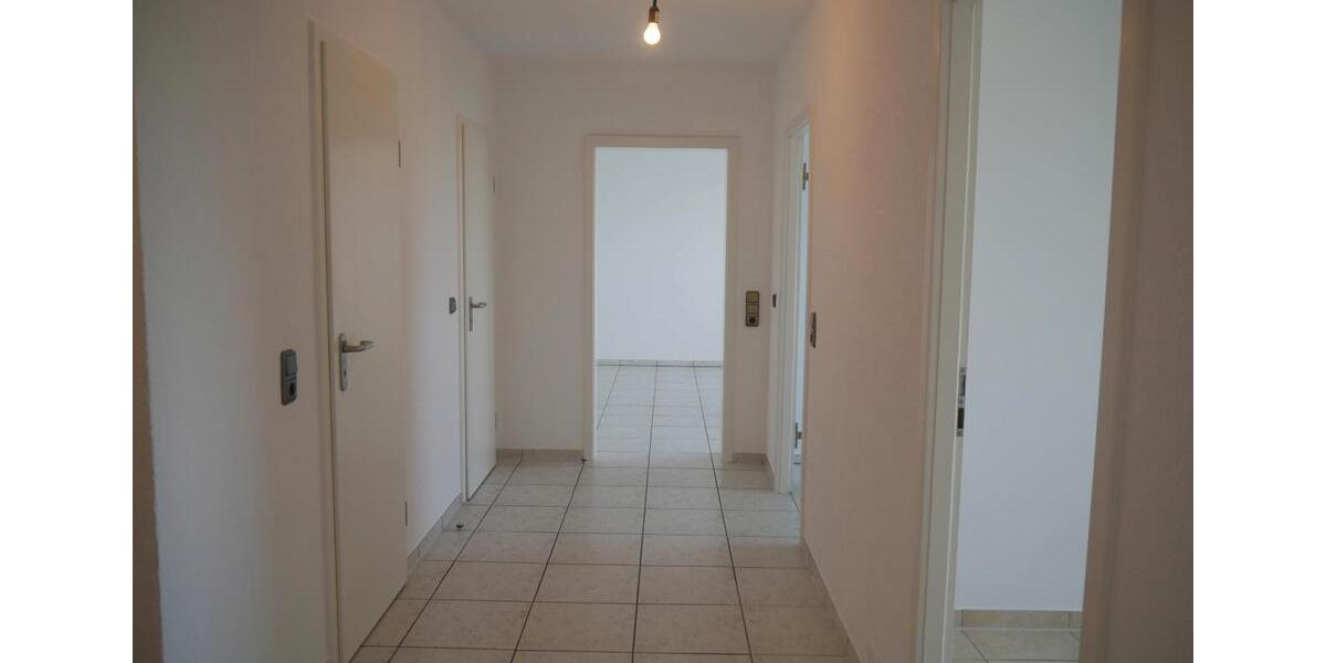 Etagenwohnung Köln Porz - 3 Zimmer, 89 m&sup2;, 1.250&euro; | Angebot:25257701