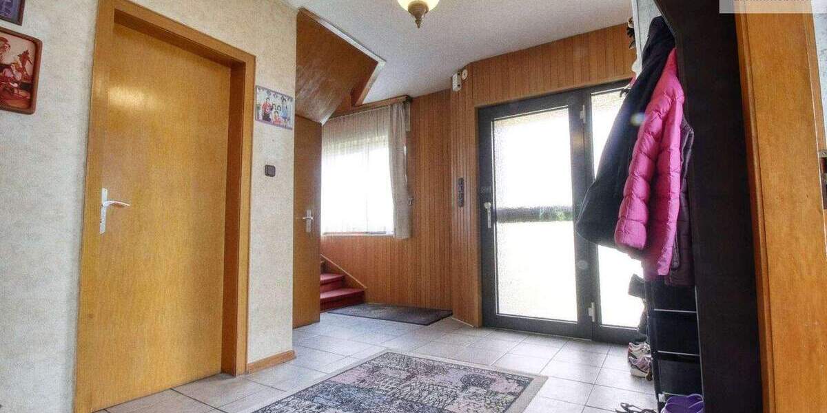 Einfamilienhaus Troisdorf Spich - 5 Zimmer, 120 m&sup2;, 457.000&euro; | Angebot:24823876