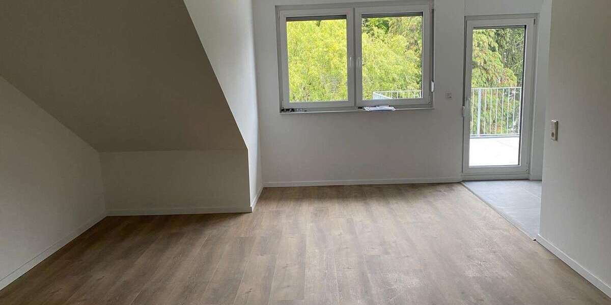 Etagenwohnung Köln Wahnheide - 2 Zimmer, 65 m&sup2;, 1.100&euro; | Angebot:26862858