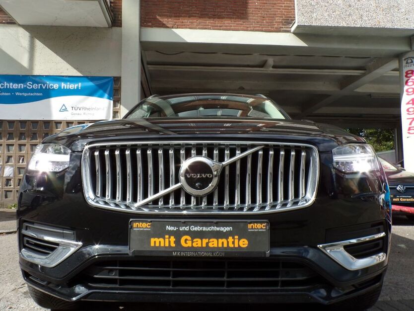 Volvo XC90 115.095 km 44.900 € Köln 51069
