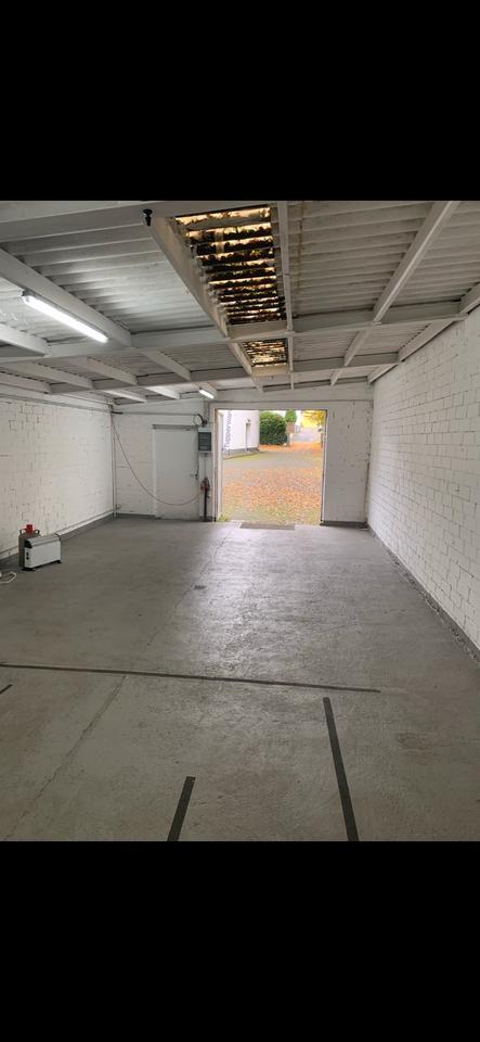 Lagerhalle Lager Fläche Selfstorage in 51469 Bergisch Gladbach – 60 m² mit Strom & Zufahrtstor