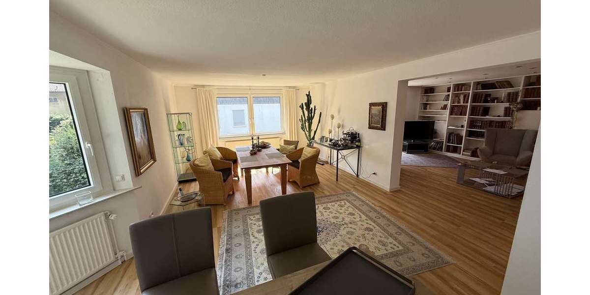 Etagenwohnung Solingen Central - 3 Zimmer, 94 m&sup2;, 359.000&euro; | Angebot:26803729