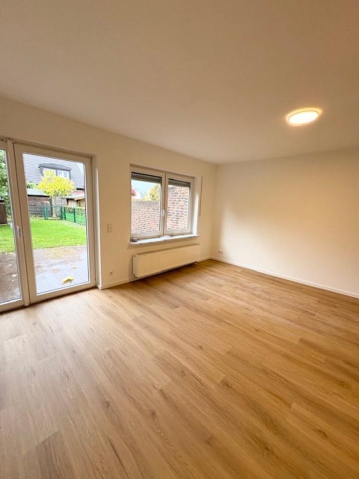 MODERNES; HELLES HAUS IN WITTLAER - EINBRUNGEN - NEUE EINBAUKÜCHE - RUHIGE LAGE - zimmer