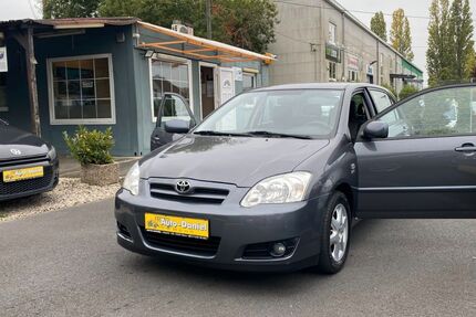 Toyota Corolla 192.000 km 3.300 € Bonn 53227