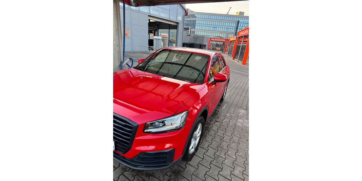 Audi Q2 60.570 km 15.900 &euro; Braunsfeld 50933
