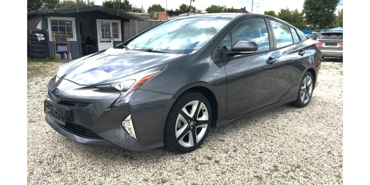 Toyota Prius 160.000 km 13.999 &euro; Bonn 53227