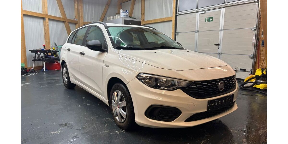 Fiat Tipo 160.441 km 5.490 &euro; Brühl 50321