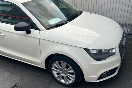 Audi A1 107.000 km 10.000 € köln 50765