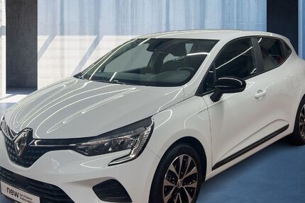Renault Clio 21.265 km 14.140 &euro; Köln 50939