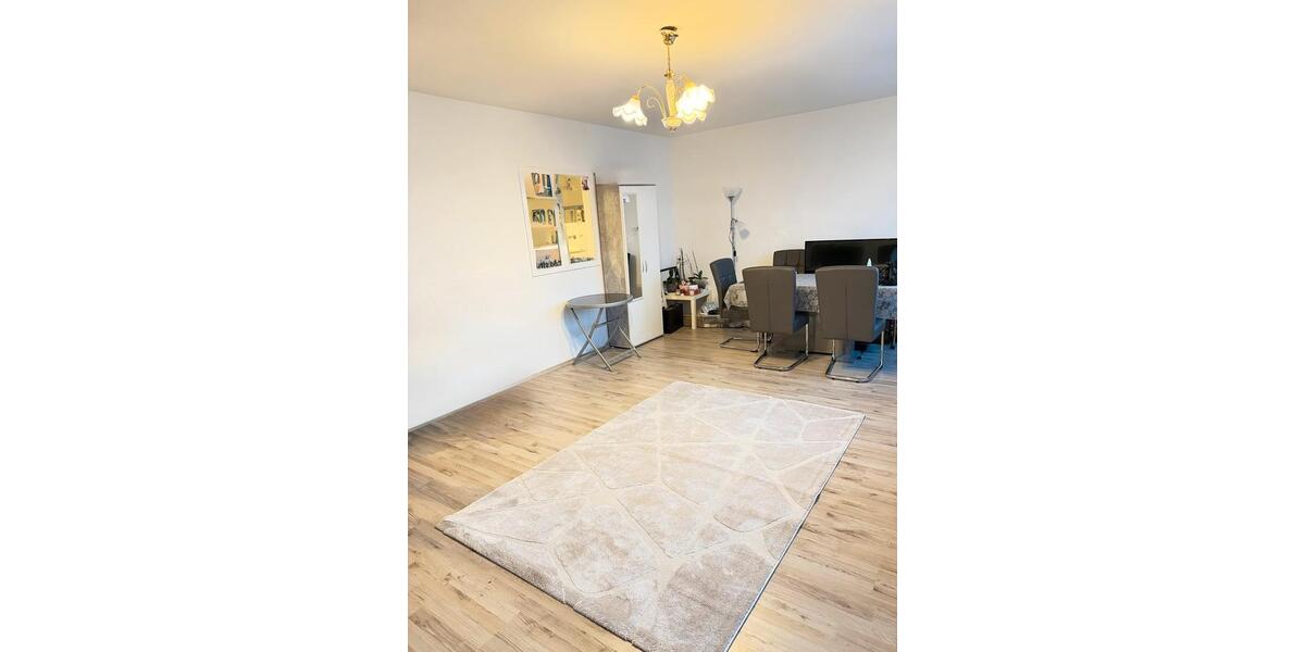 Etagenwohnung Köln Kalk - 3 Zimmer, 72 m&sup2;, 198.000&euro; | Angebot:27157952
