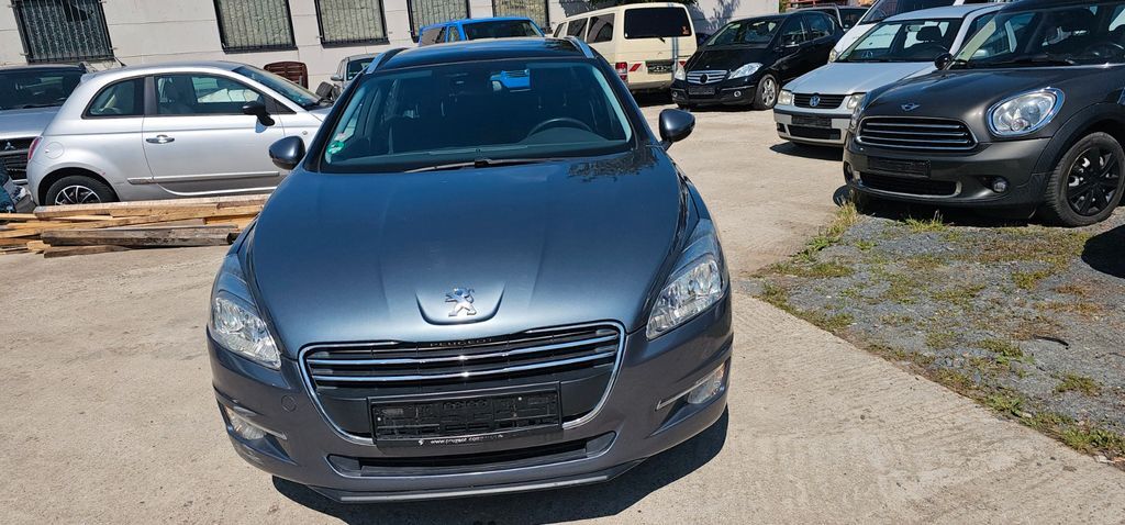 Peugeot 508 201.000 km 3.199 € Bonn 53227