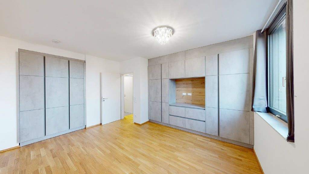 Etagenwohnung Erftstadt Lechenich - 3 Zimmer, 96 m&sup2;, 1.350&euro; | Angebot:25360912