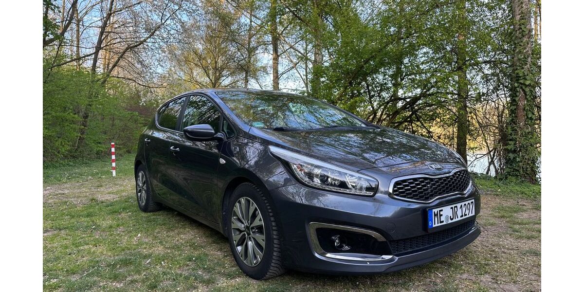 Kia ceed / Ceed 113.000 km 10.900 € Leverkusen 51381