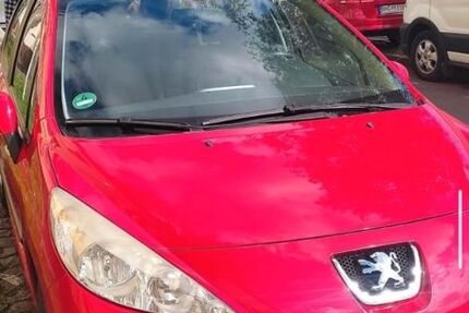 Peugeot 207 135.000 km 1.900 &euro; solingen 42719