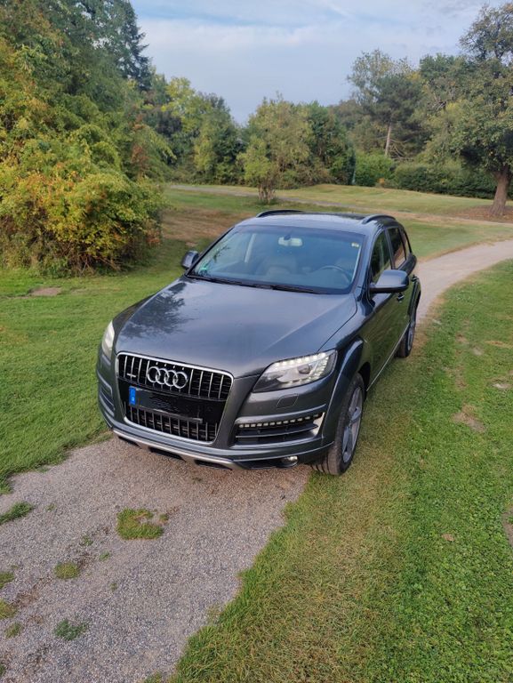 Q7