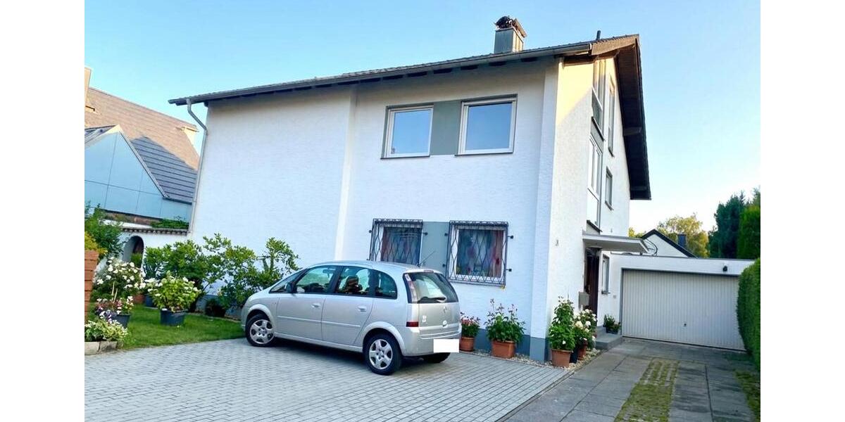 Dachgeschoßwohnung Bonn Gielgen - 2 Zimmer, 62 m&sup2;, 770&euro; | Angebot:25655179