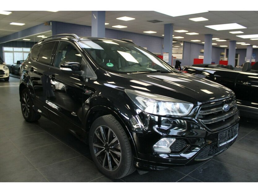 Ford Kuga 2.0 TDCi 4x4 ST-Line 92.638 km 18.980 € Euskirchen 53881