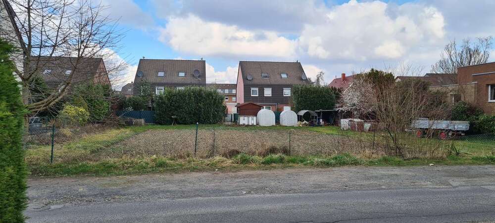 Grundstück zu verkaufen in Köln (meschenich) 519.500 € 930 m²