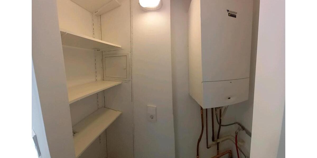 Etagenwohnung Bonn Auerberg - 1 Zimmer, 30 m&sup2;, 500&euro; | Angebot:26336394