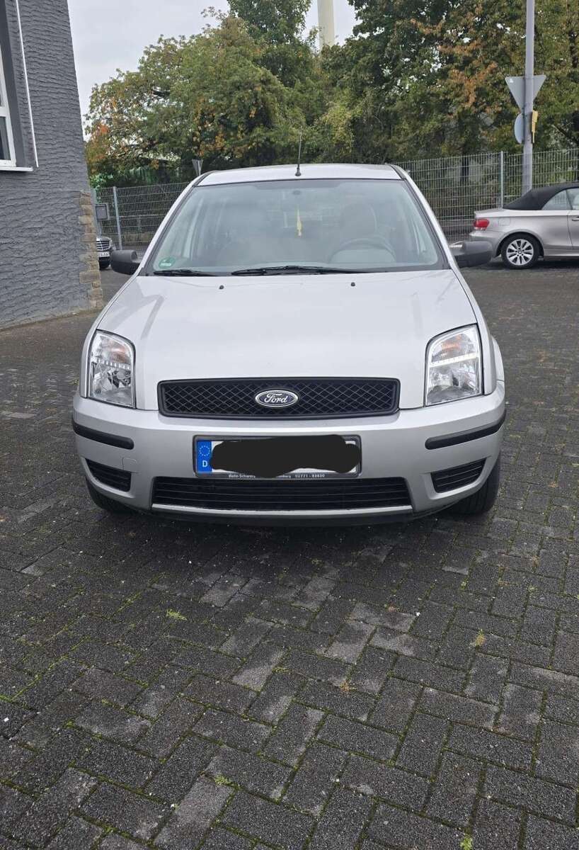 Ford Fusion 182.000 km 1.899 € Bergisch Gladbach 51429