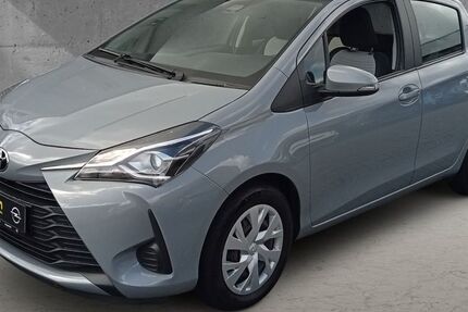 Toyota Yaris 54.700 km 14.290 &euro; Hilden 40721