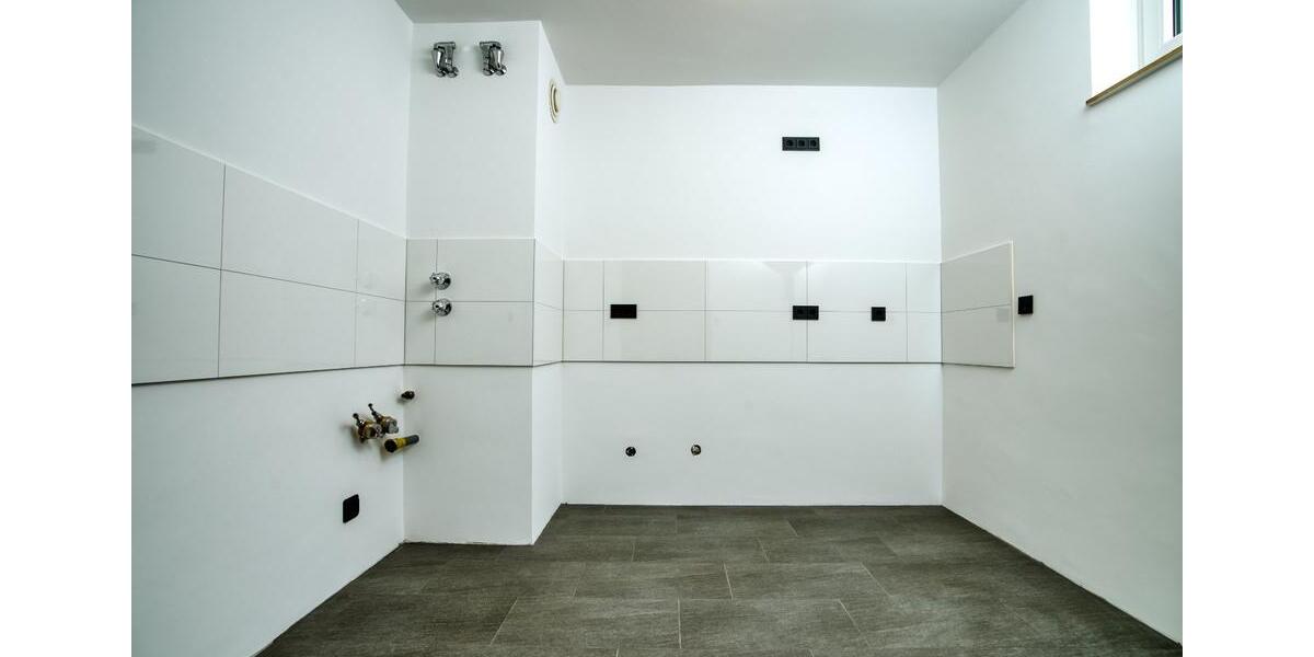 Etagenwohnung Leverkusen Bürrig - 3 Zimmer, 98 m&sup2;, 1.290&euro; | Angebot:25484213